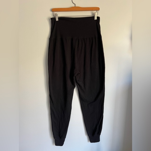 217 Beyond Yoga High Rise Joggers Black Large - Picture 8 of 12
